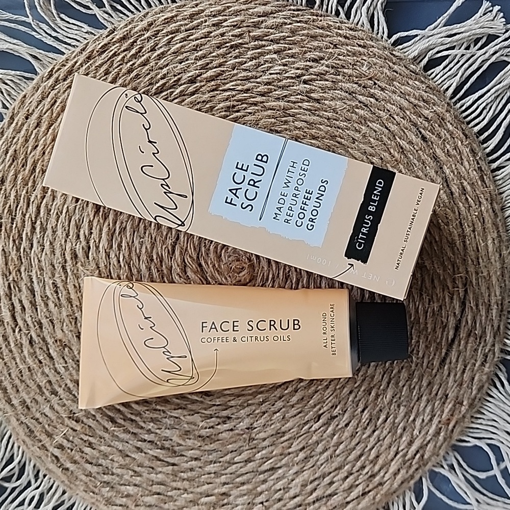 Upcircle Face Scrub